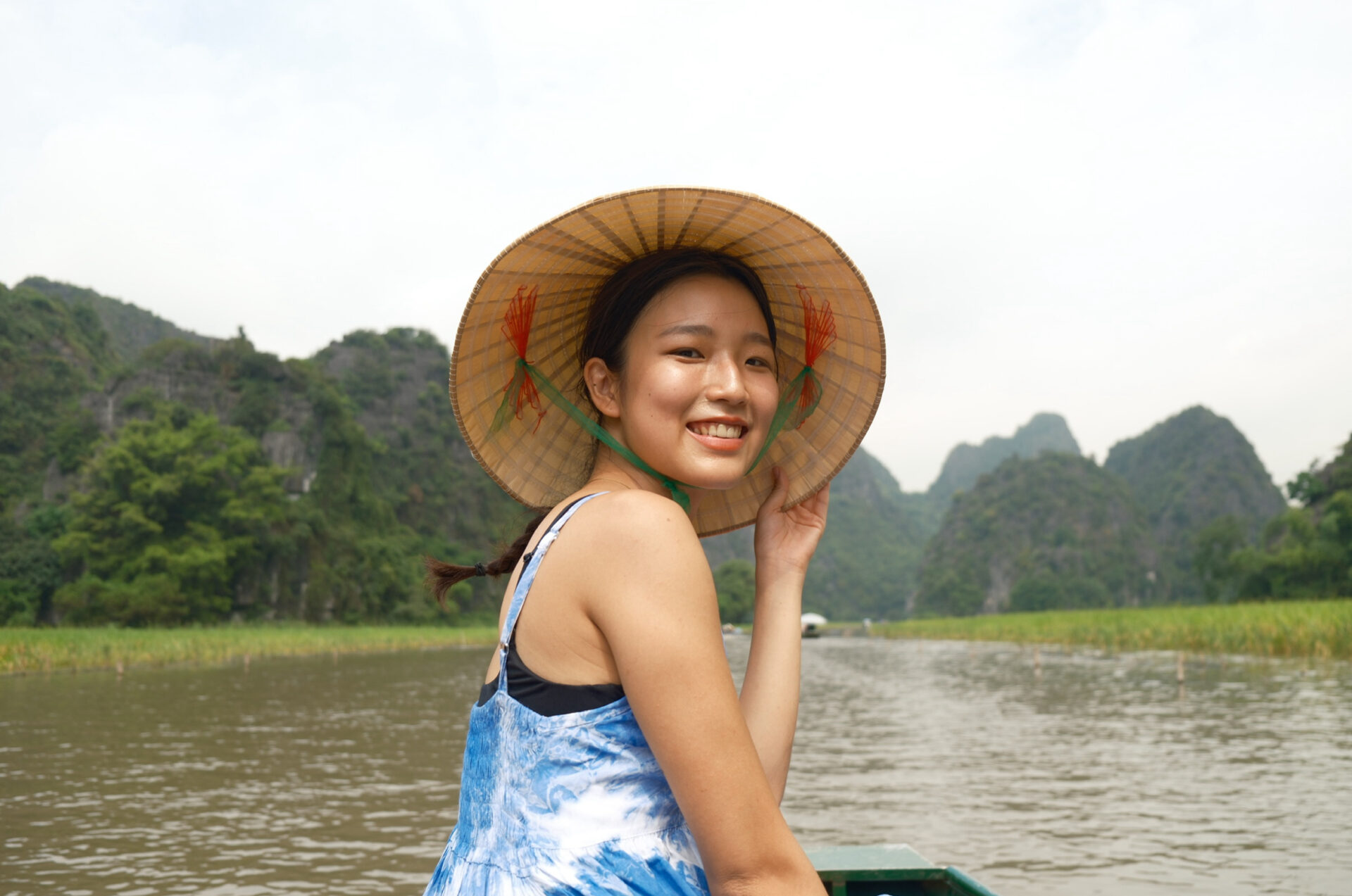 ニンビン・タムコックのボートツアー｜ベトナム絶景ツアーの魅力とは