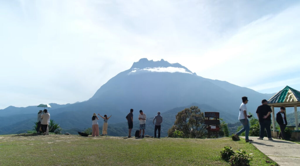 キナバル山