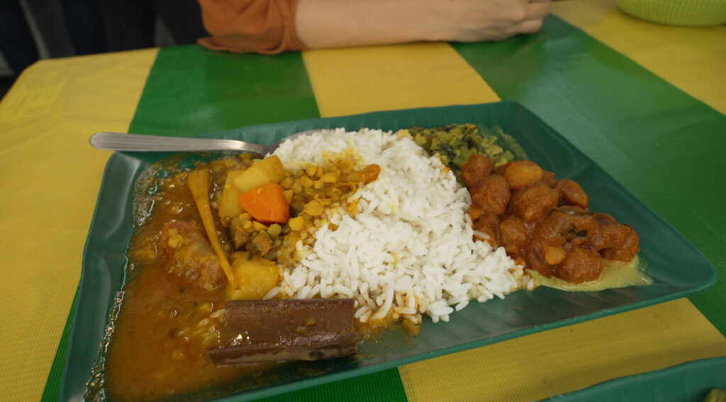 インドカレービュッフェ①