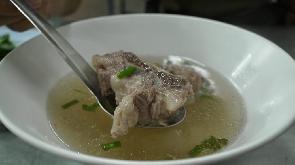 付属の絶品スープ