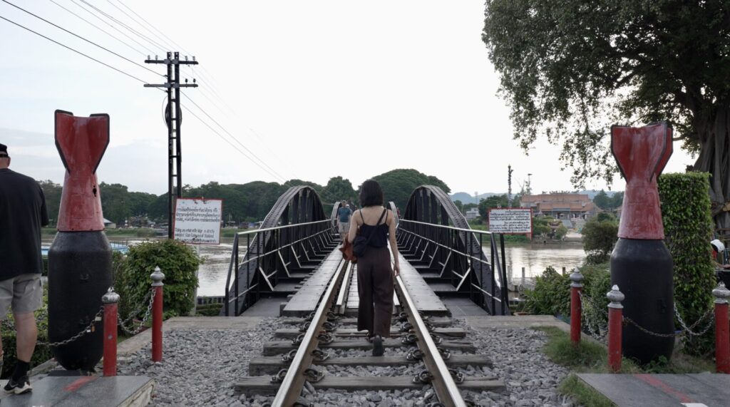 クウェー川鉄橋