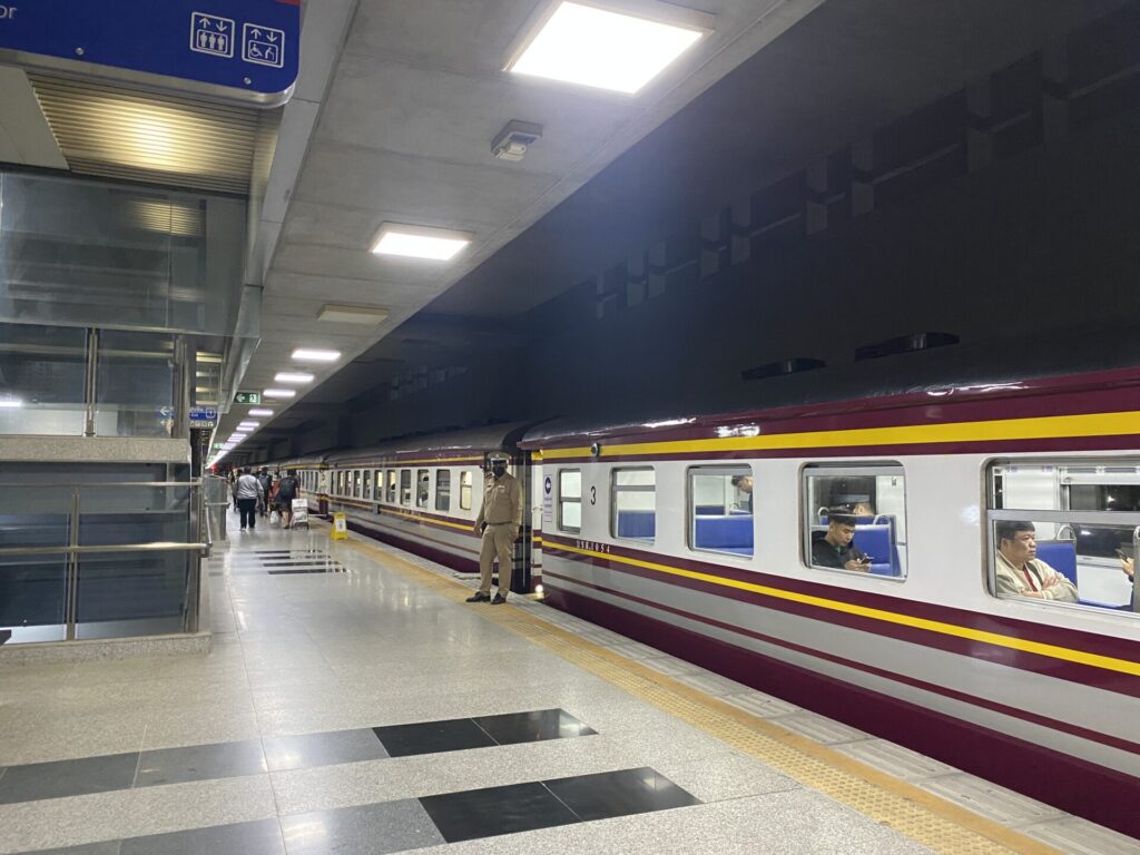 乗車予定の列車