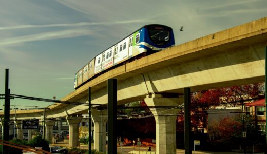 下のソーシャルリンクからフォロー